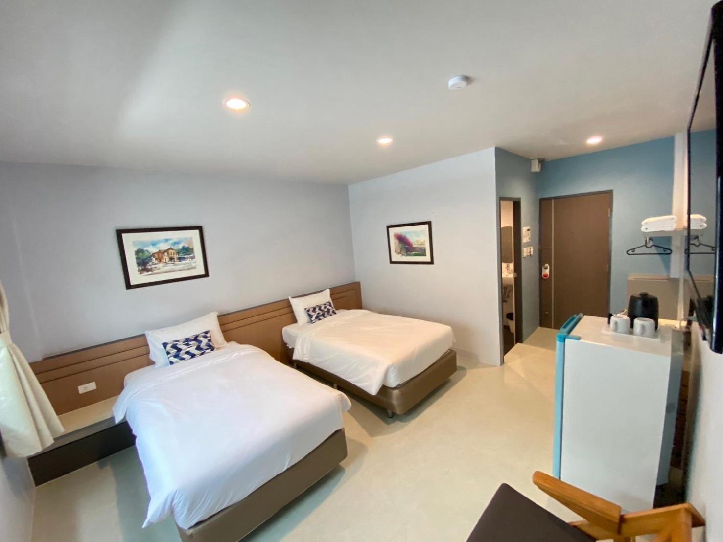 Siri Hotel Phuket Eksteriør billede