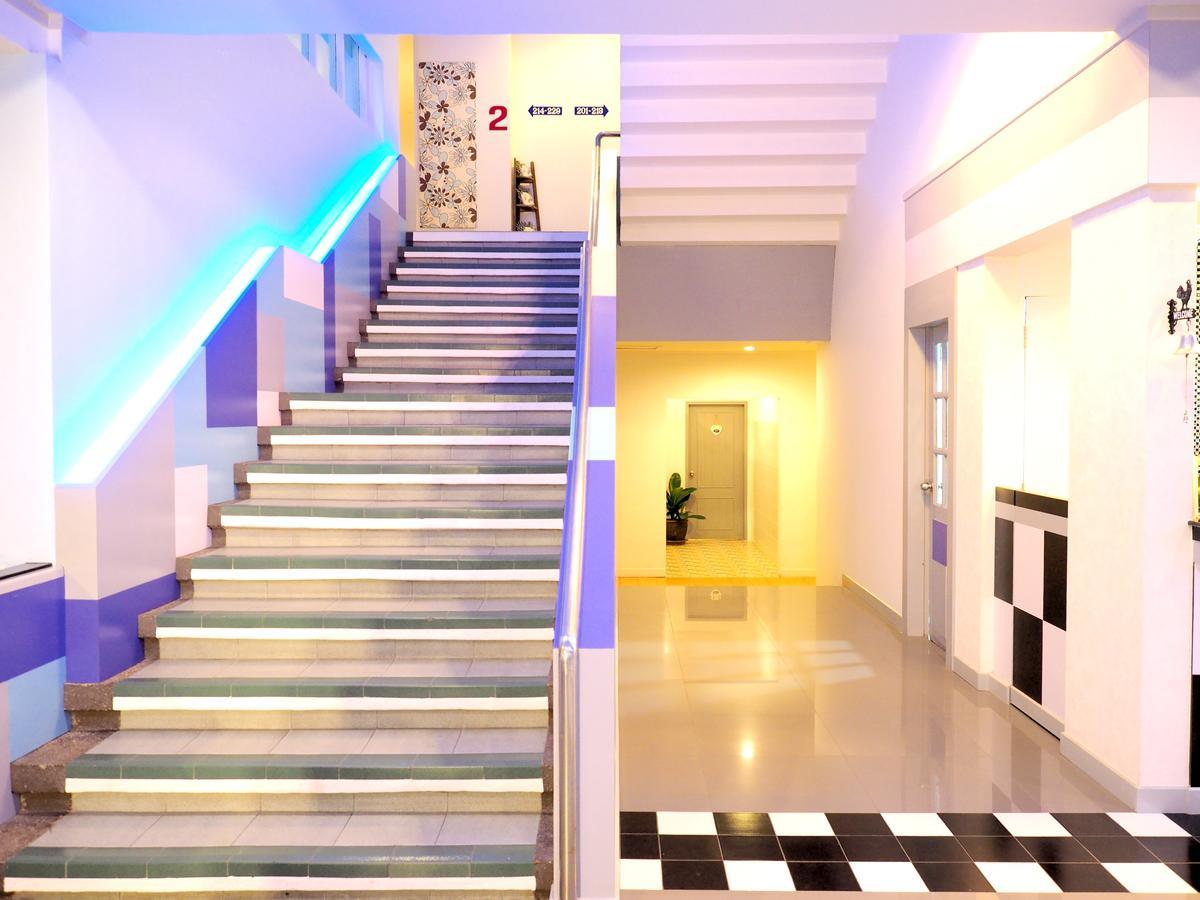 Siri Hotel Phuket Eksteriør billede