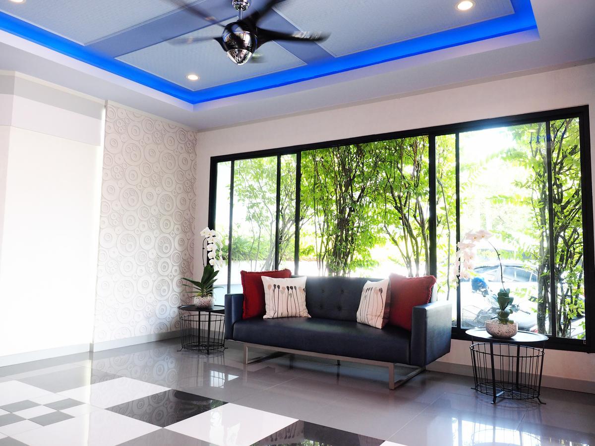 Siri Hotel Phuket Eksteriør billede