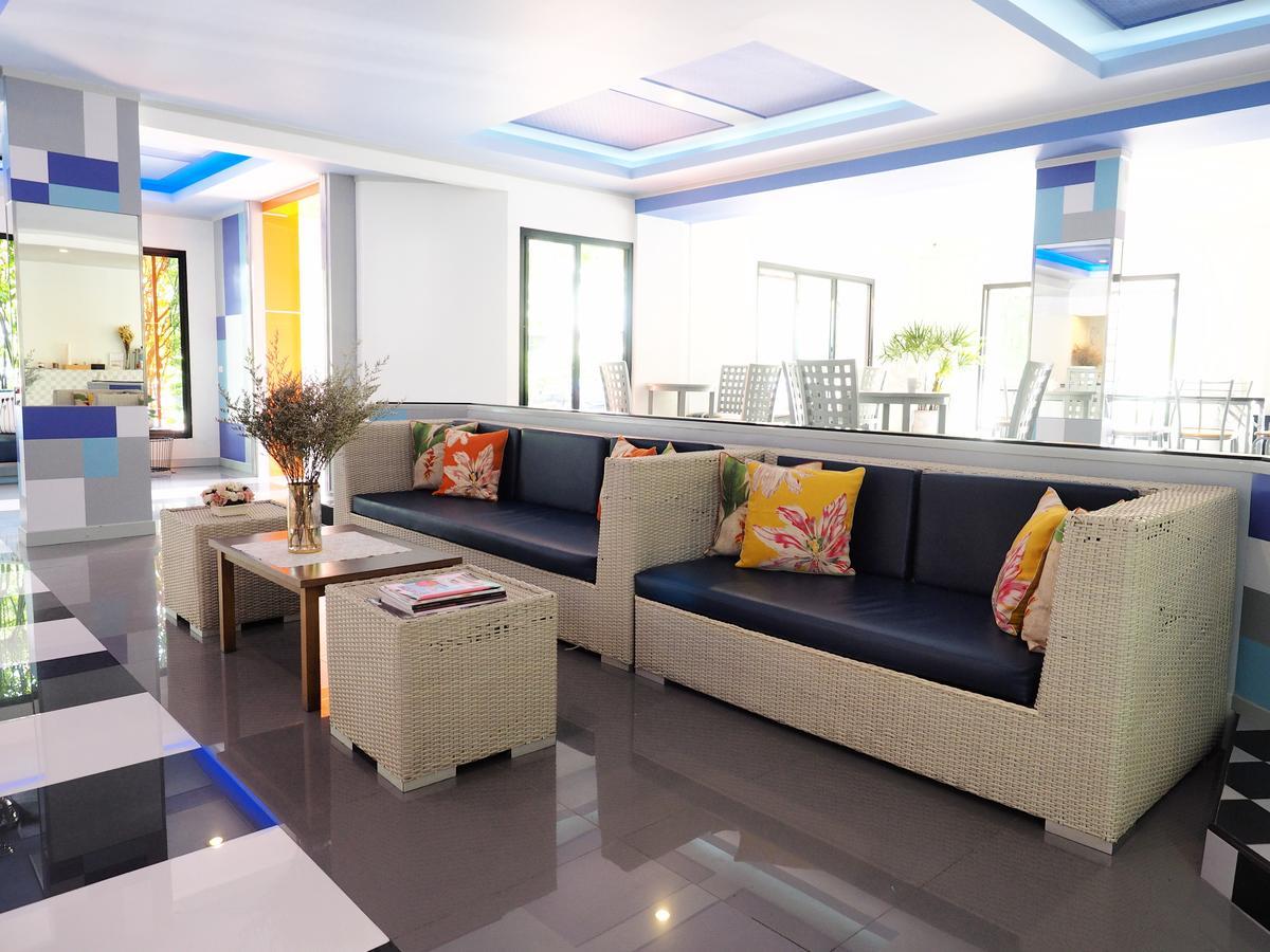 Siri Hotel Phuket Eksteriør billede